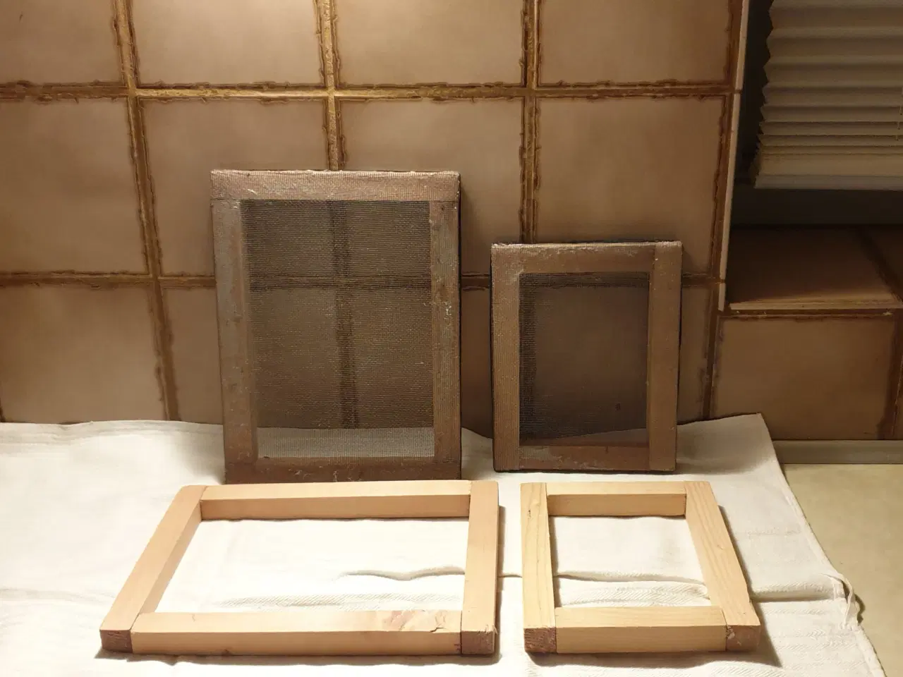 Billede 2 - GRATIS Hobby kasse SE flere fotos