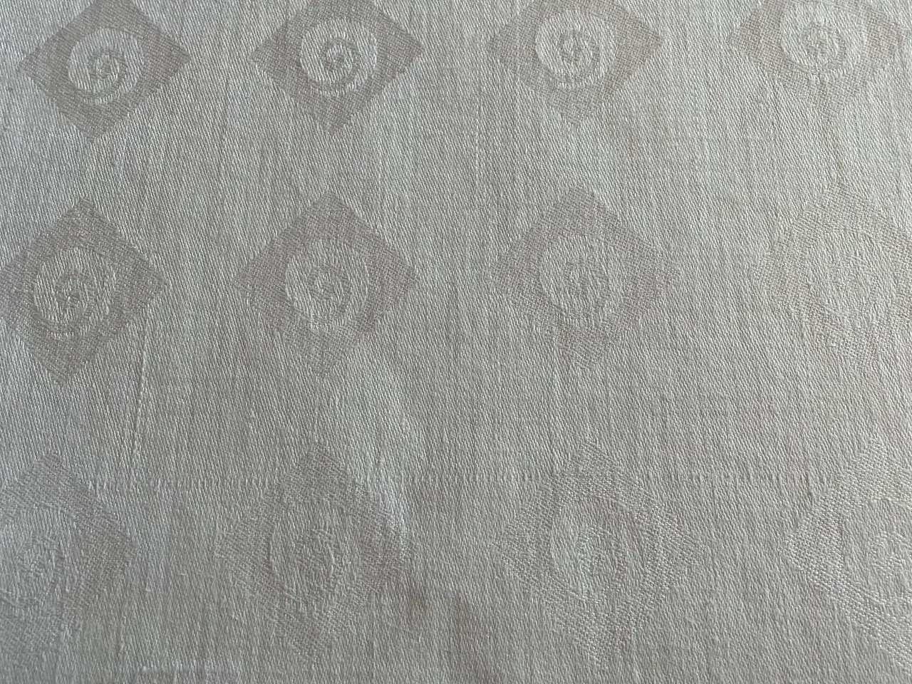 Billede 2 - Ekstra lang damask dug 140x440