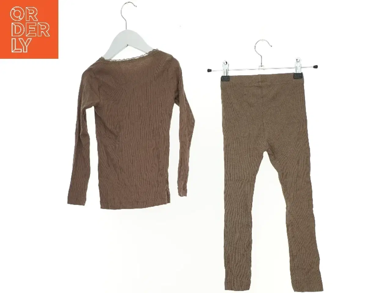 Billede 2 - Sæt fra Name It (str. 104 cm)