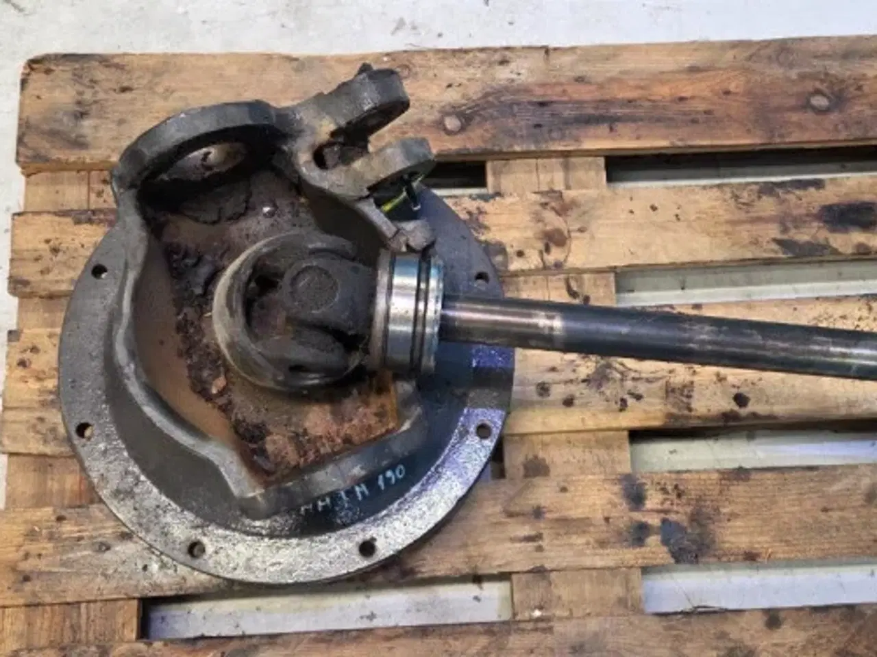 Billede 3 - New Holland TM190 Hjulnav R.  5191744