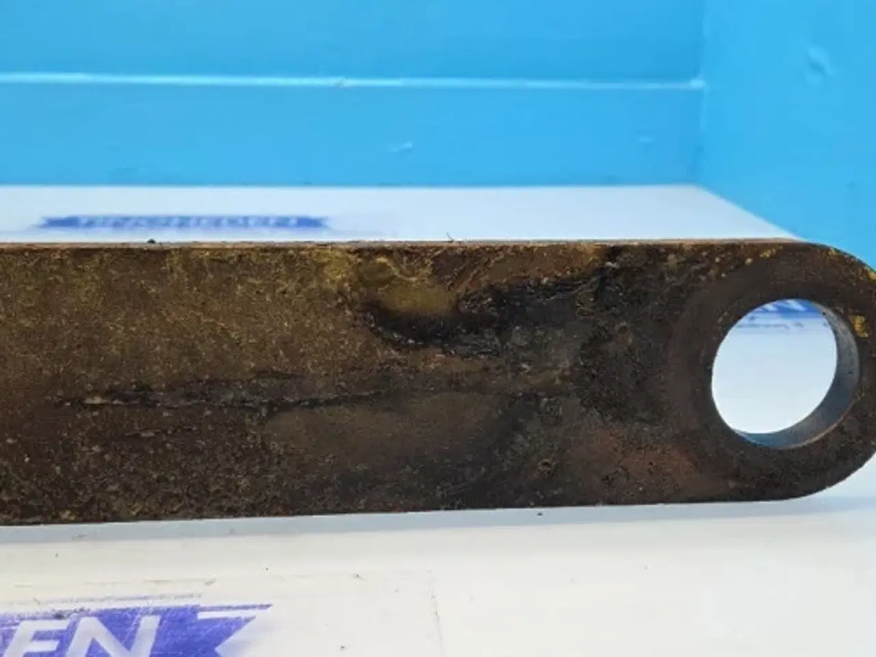 Billede 10 - New Holland LB115B Forbidelsesstang 87305181