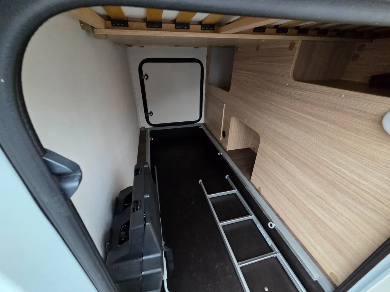 Billede 4 - Sunlight V66 2,2 JTD 140 aut.