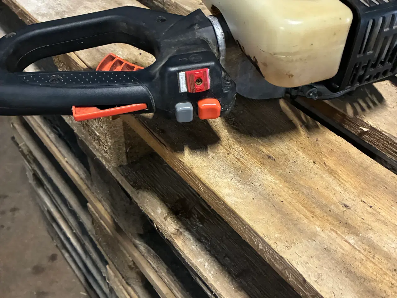 Billede 3 - Benzin hækkeklipper