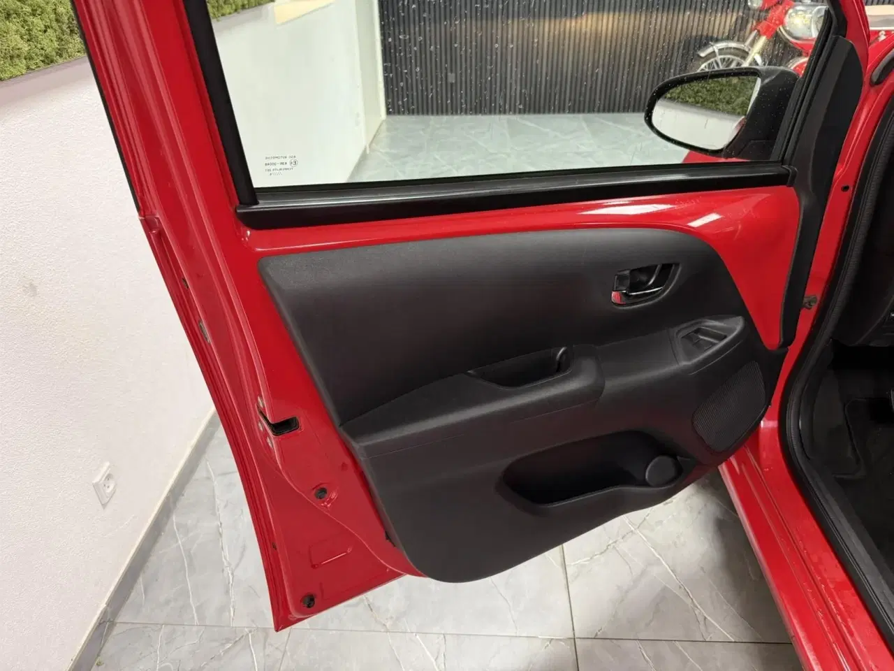 Billede 20 - Peugeot 108 1,0 e-Vti Allure 69HK 5d