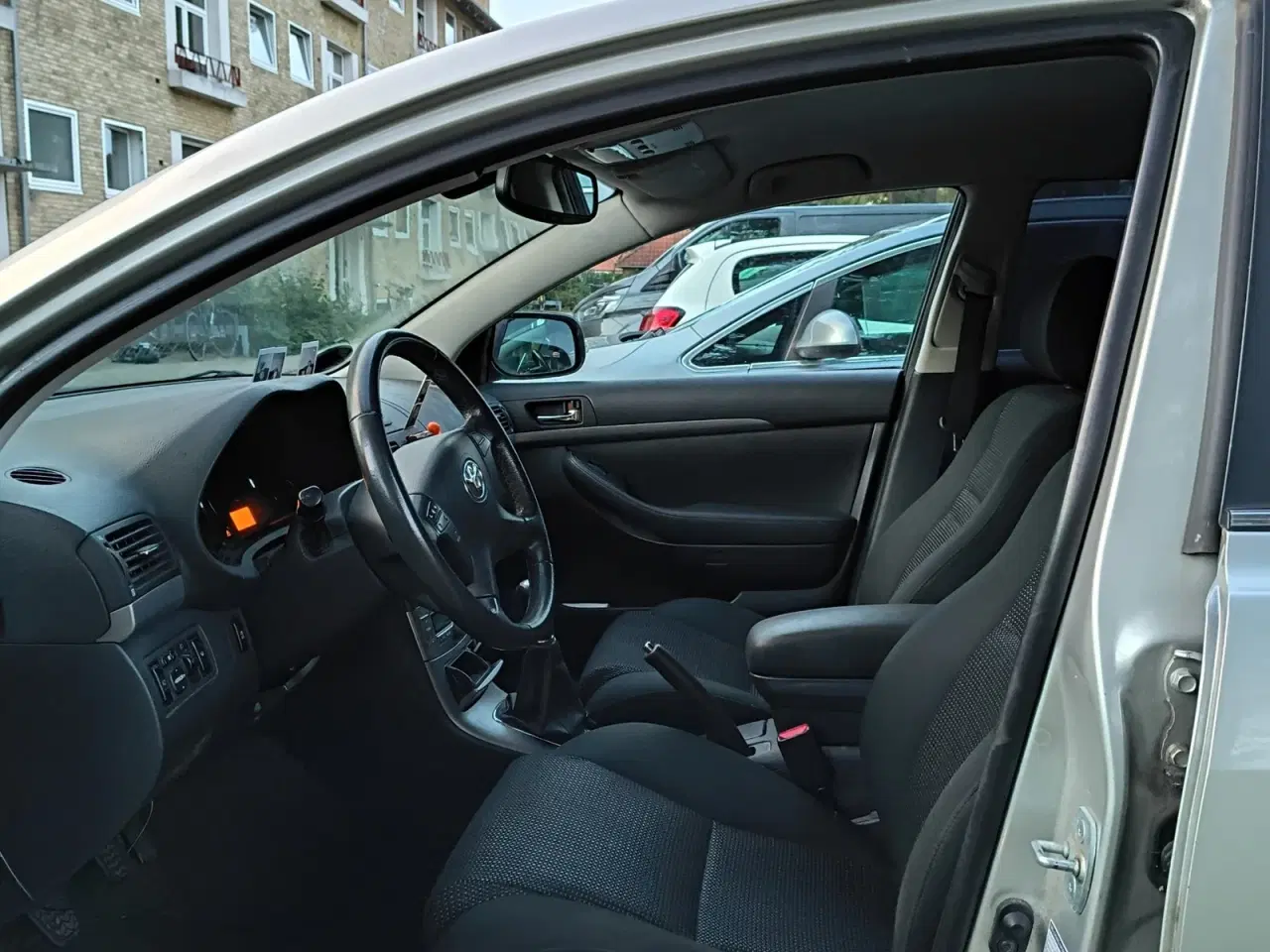 Billede 9 - Toyota Avensis 1,8 VVT-i Sol stc.