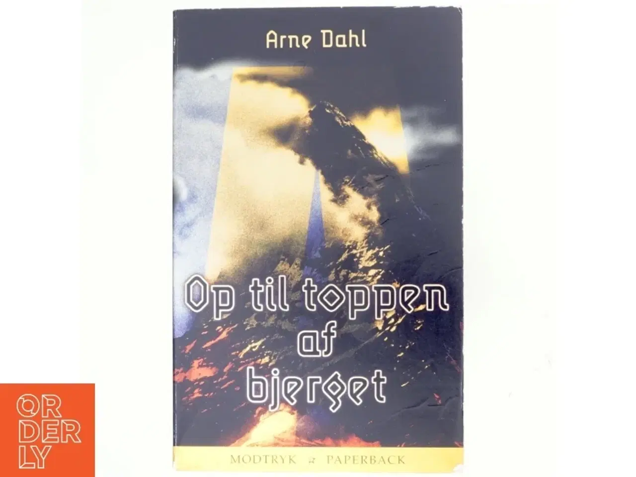 Billede 1 - Op til toppen af bjerget af Arne Dahl (f. 1963) (Bog)
