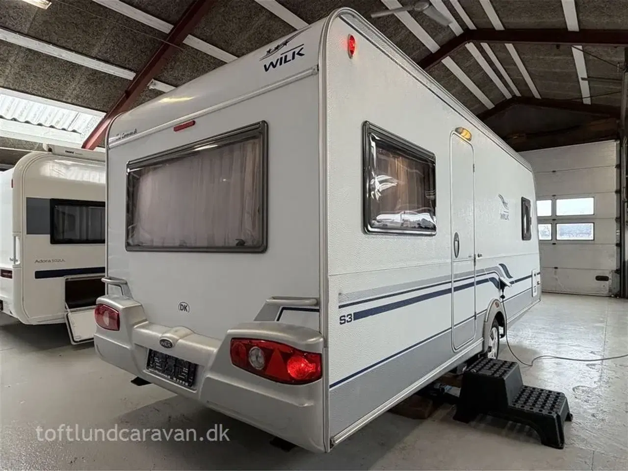 Billede 5 - 2008 - Wilk S3*** 490 HTD 1 ejers, SUPERFLOT med dobbeltseng, m/MOVER, gasbageovn mv. ET GODT TILBUD.