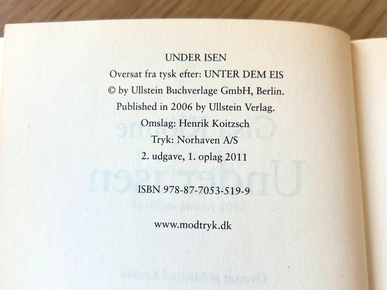 Billede 3 - Under Isen af Gisa Klönne