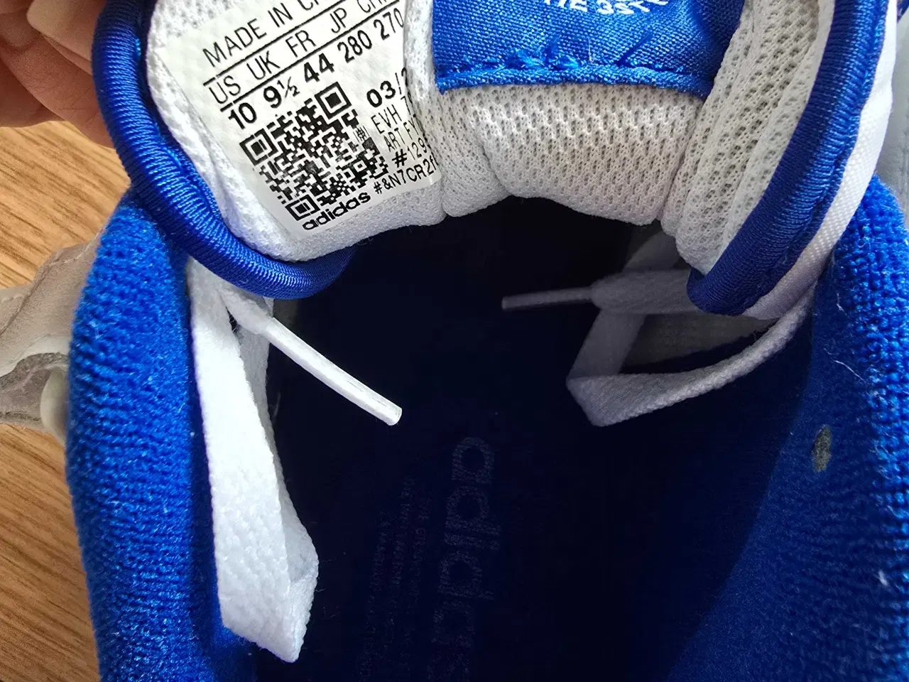 Billede 8 - Adidas sneakers str 44