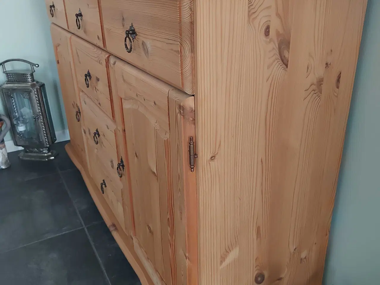 Billede 2 - Skænk i ubehandlet fyr