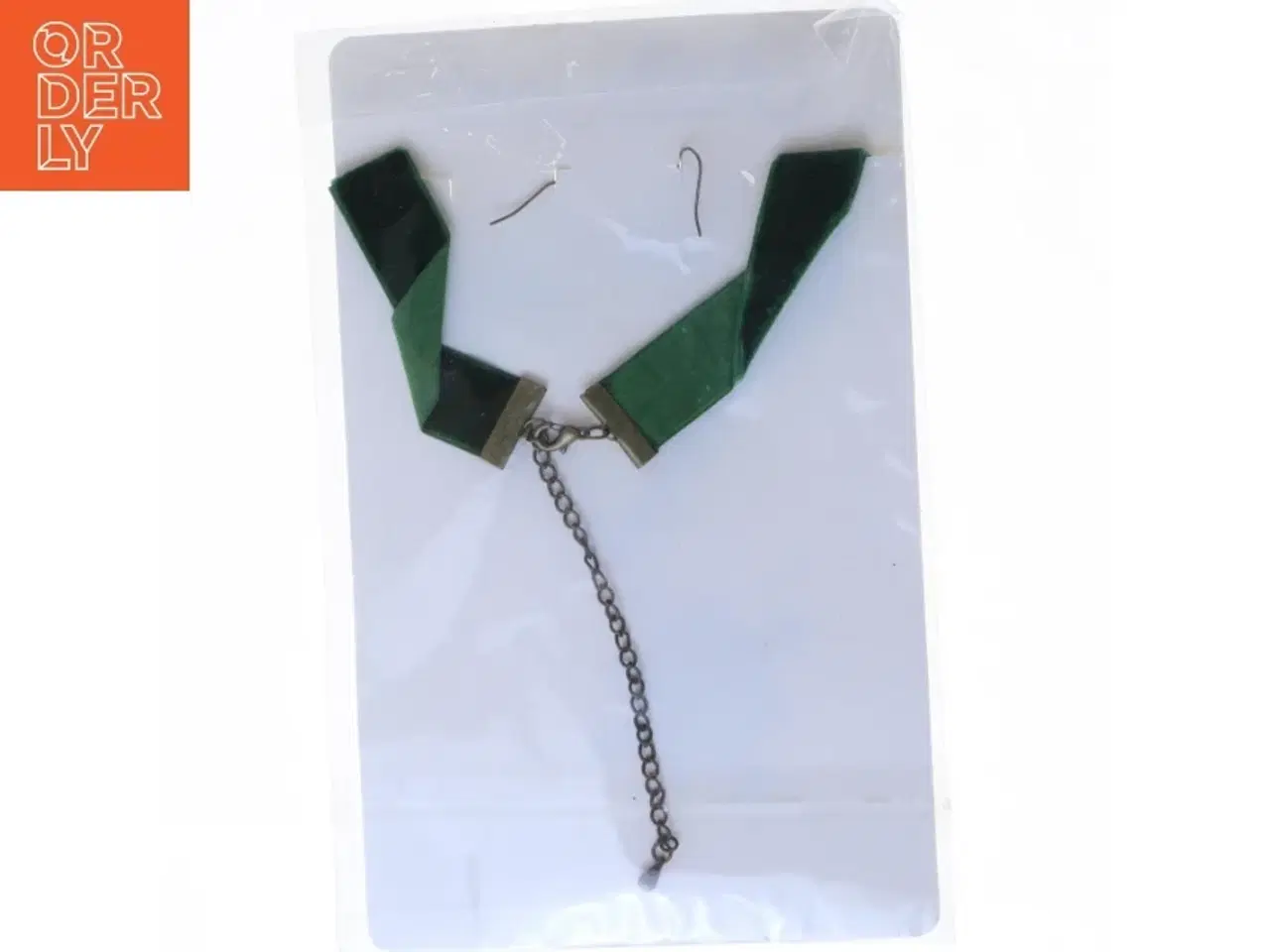 Billede 2 - Grøn halskæde og ørestikker sæt fra Fashion Jewelry