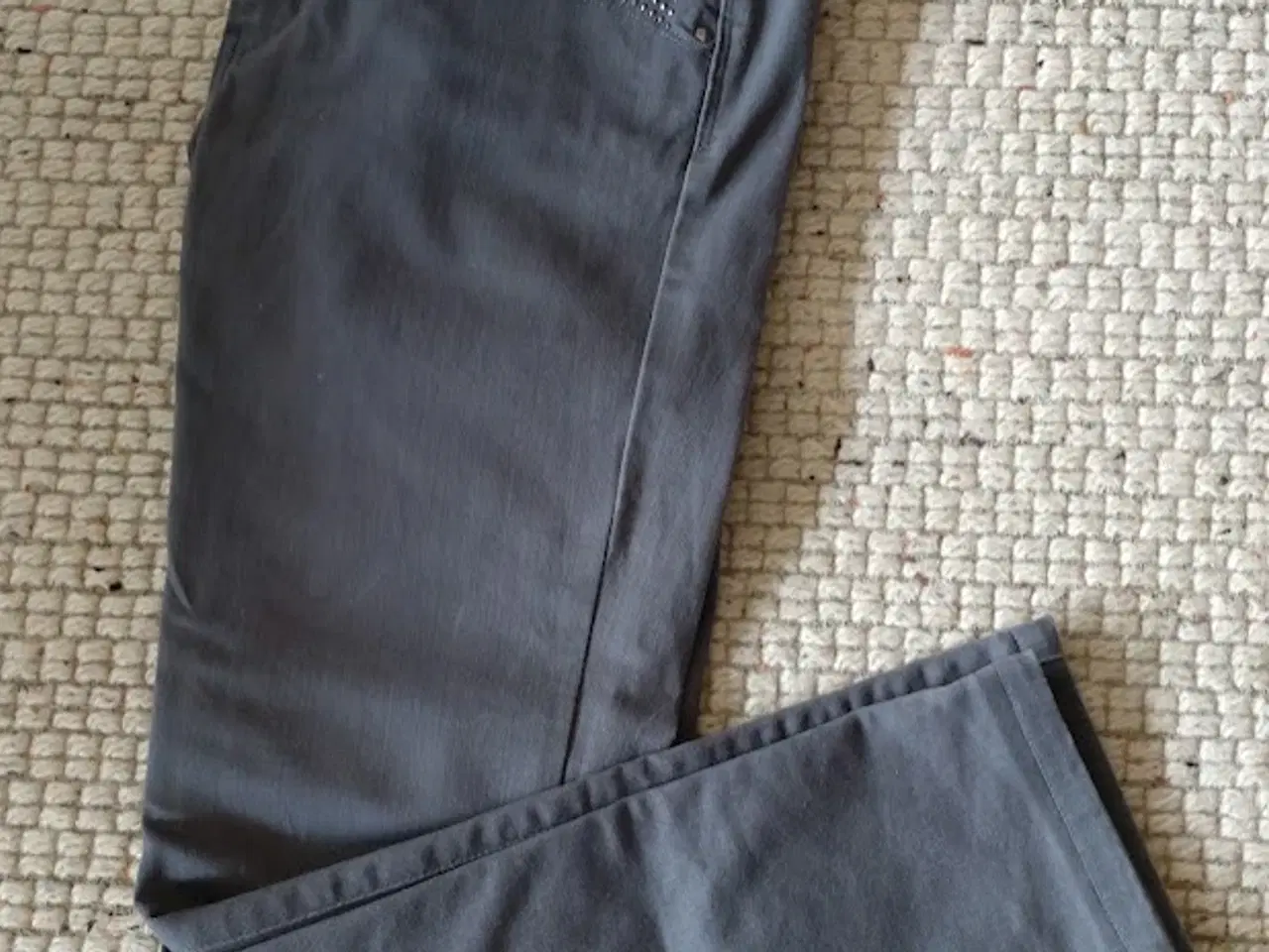 Billede 1 - Levi's jeans, grå, str. S