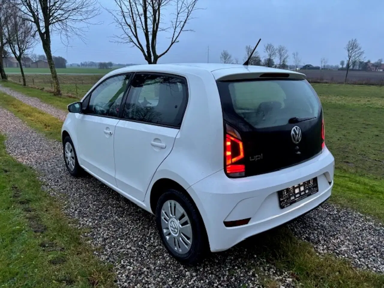 Billede 4 - VW Up! 1,0 MPi 60 Move Up! BMT 5d Nysynet