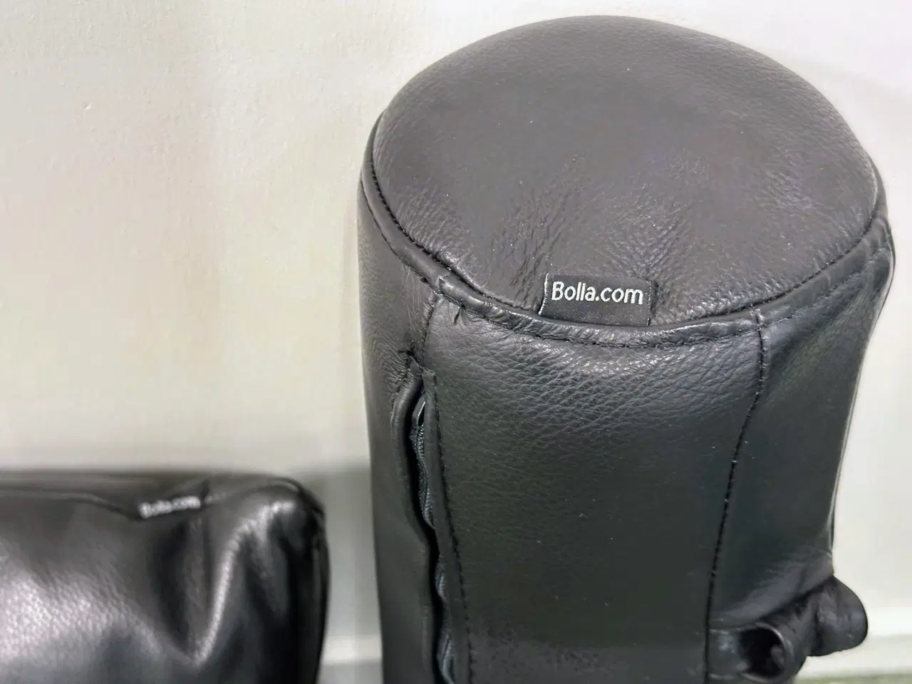 Billede 2 - Nakkestøtter og puder i sort læder
