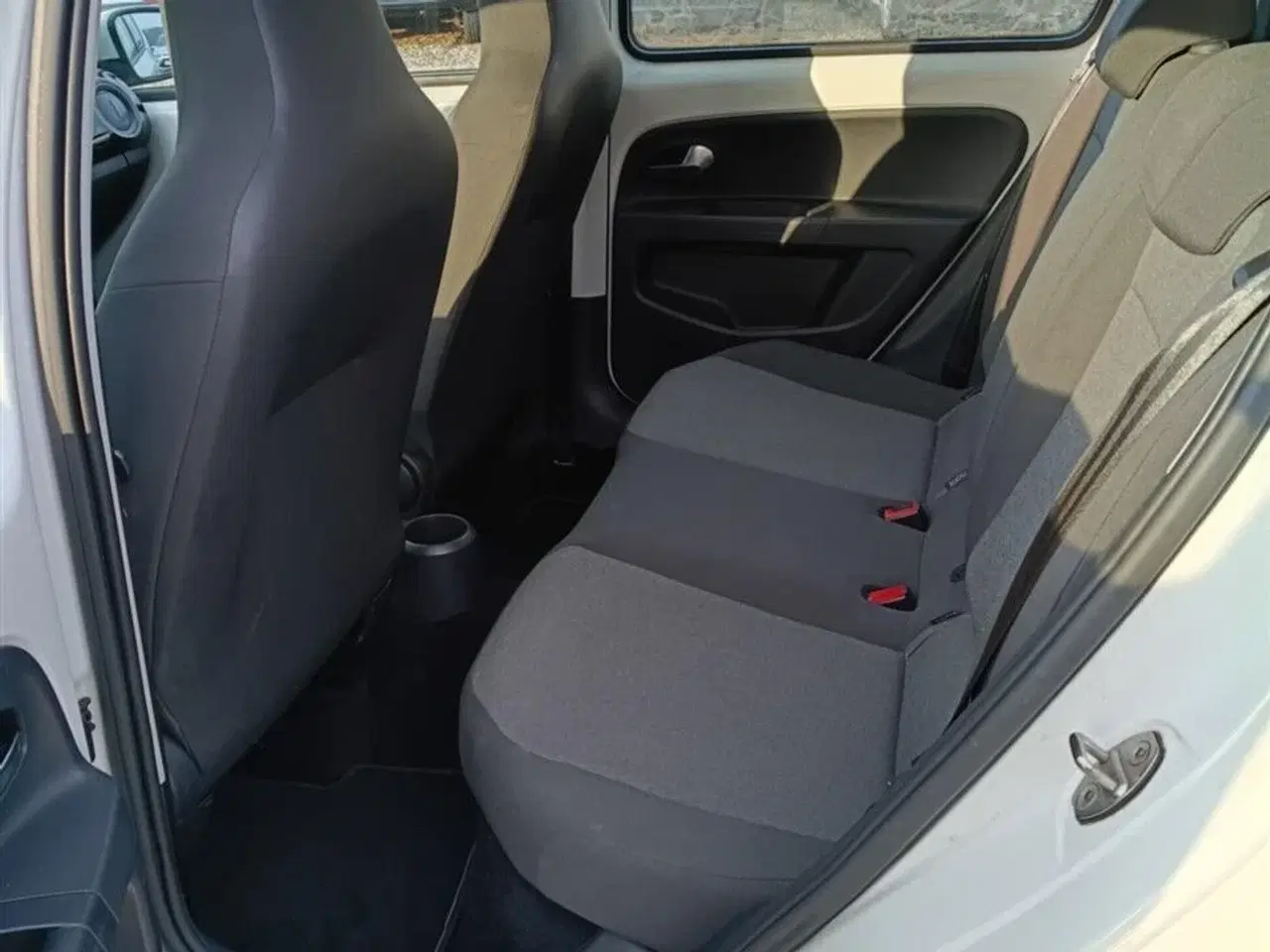 Billede 4 - VW up 1,0 MPI BMT Move 60HK 5d