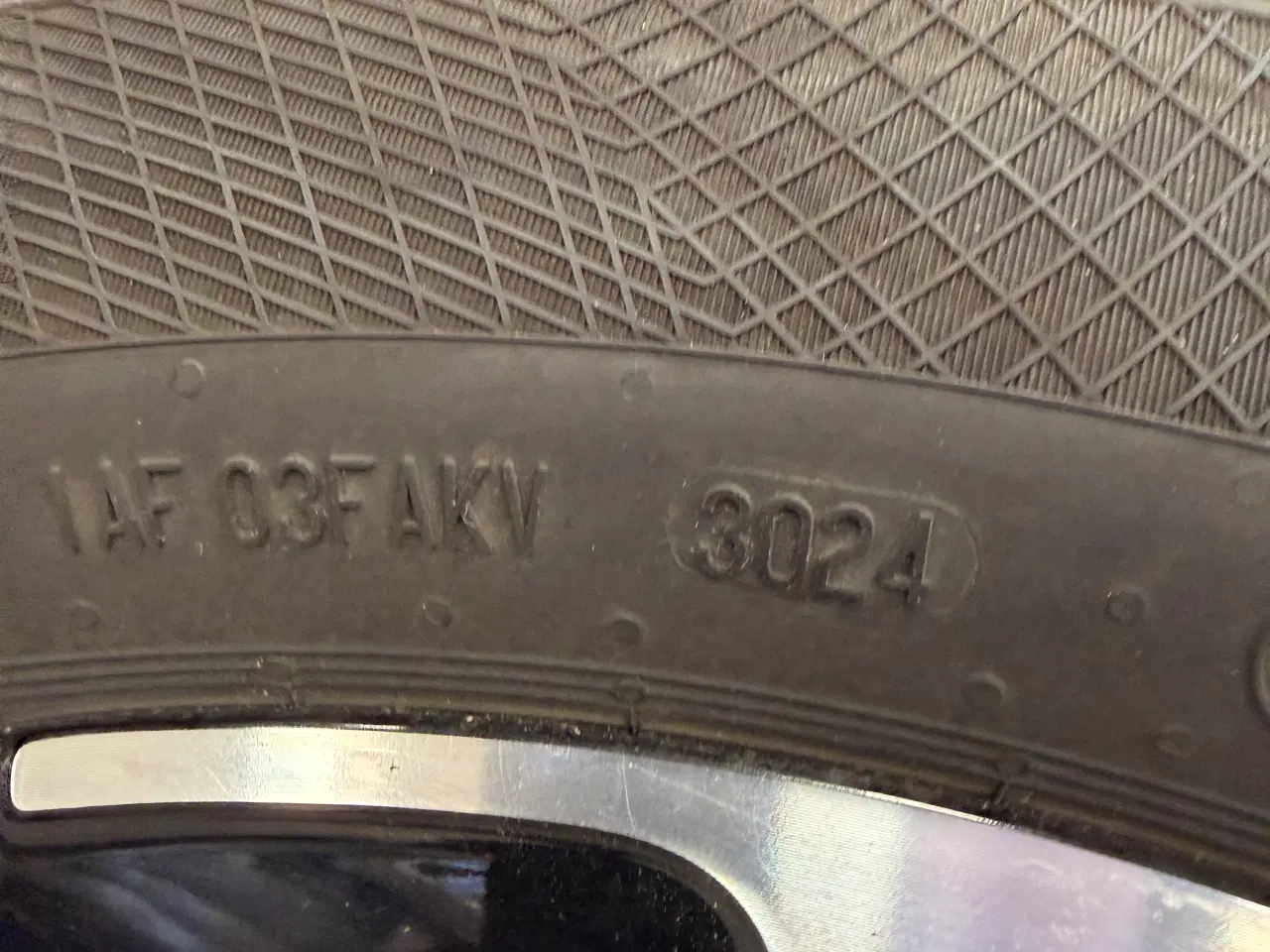 Billede 11 - Originale vinterhjul ID.7 - Næsten nye