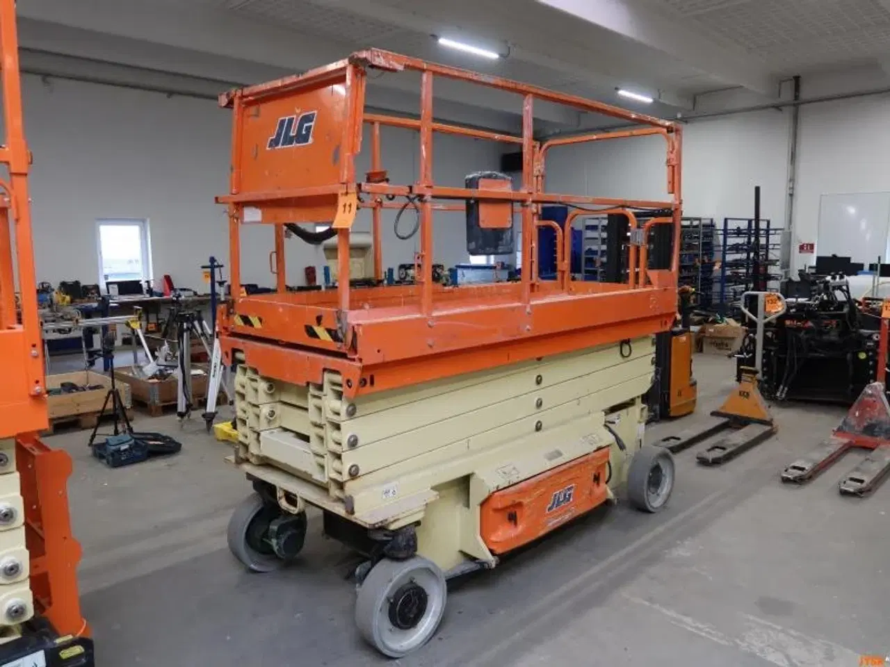 Billede 1 - SAKSELIFT, JLG 3