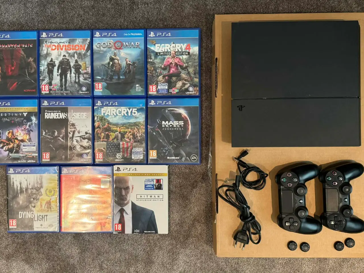 Billede 3 - PÆN PS4 500gb - 2x controller - 11 spil (billig)