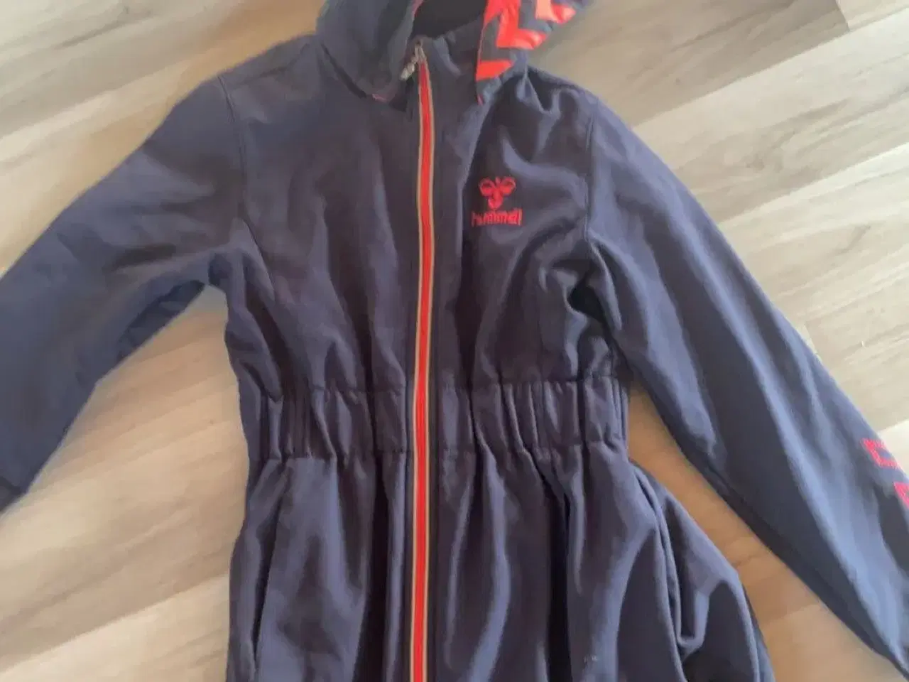 hummel-jakke-bylderup-bov-guloggratis-dk