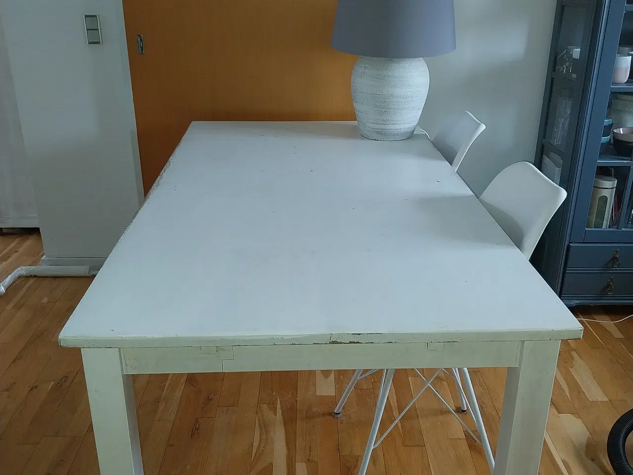 Billede 1 - Gratis spisebord 