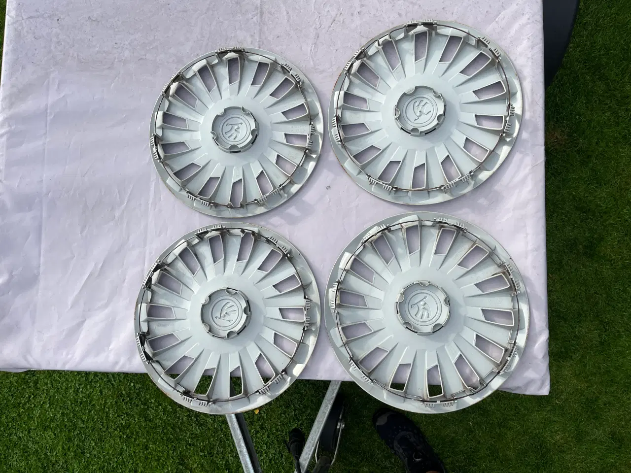 Billede 3 - Skoda 16” orig hjulkapsler 