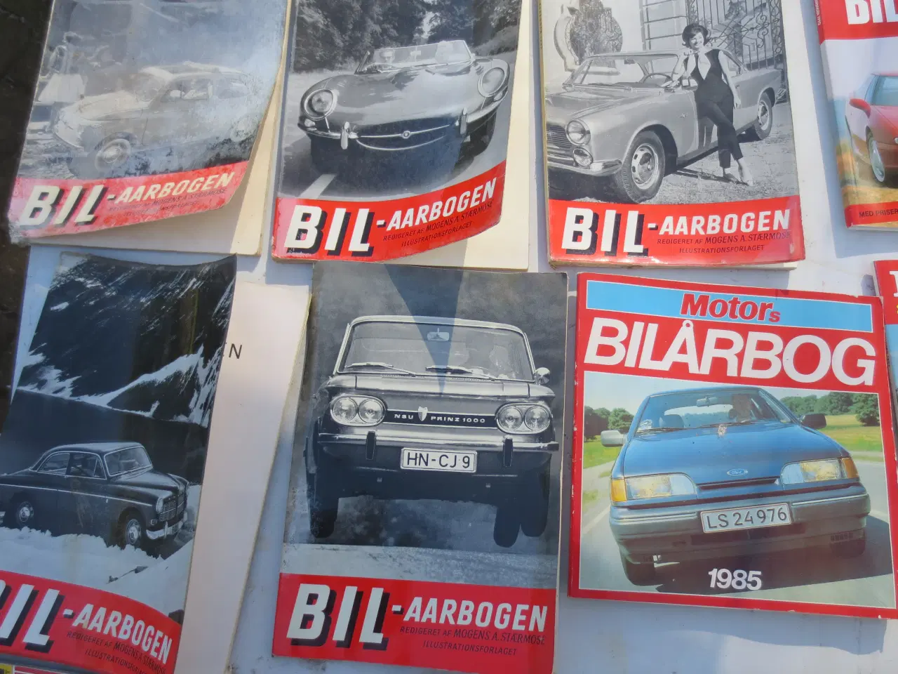 Billede 6 - 28 stk Forskellige Bil Årbogen Fra 1959 til 1990