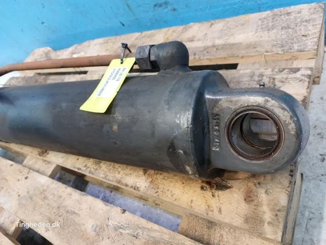 Billede 4 - New Holland LB110 Cylinder 85800830