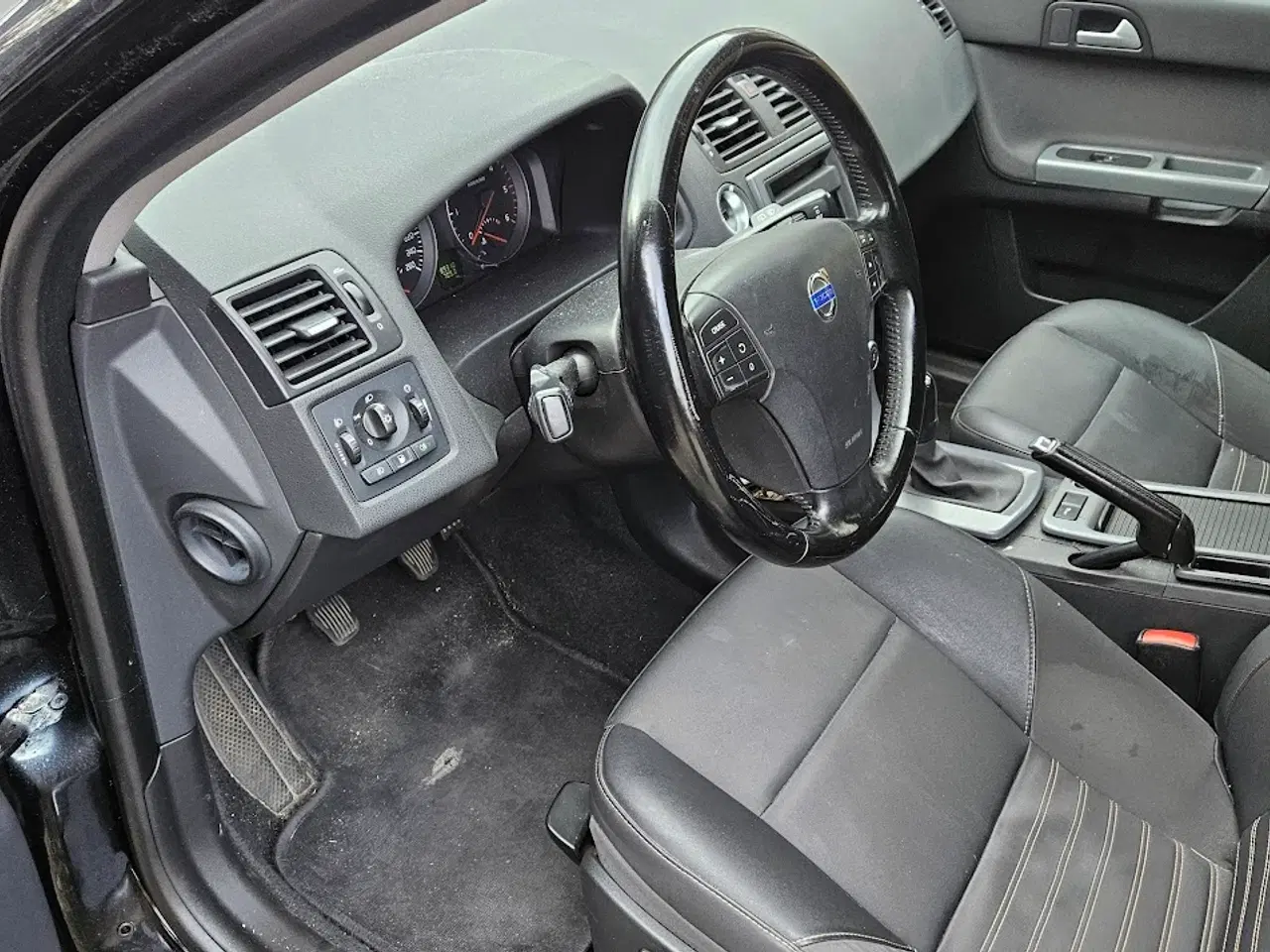 Billede 5 - Volvo V50 - kører perfekt