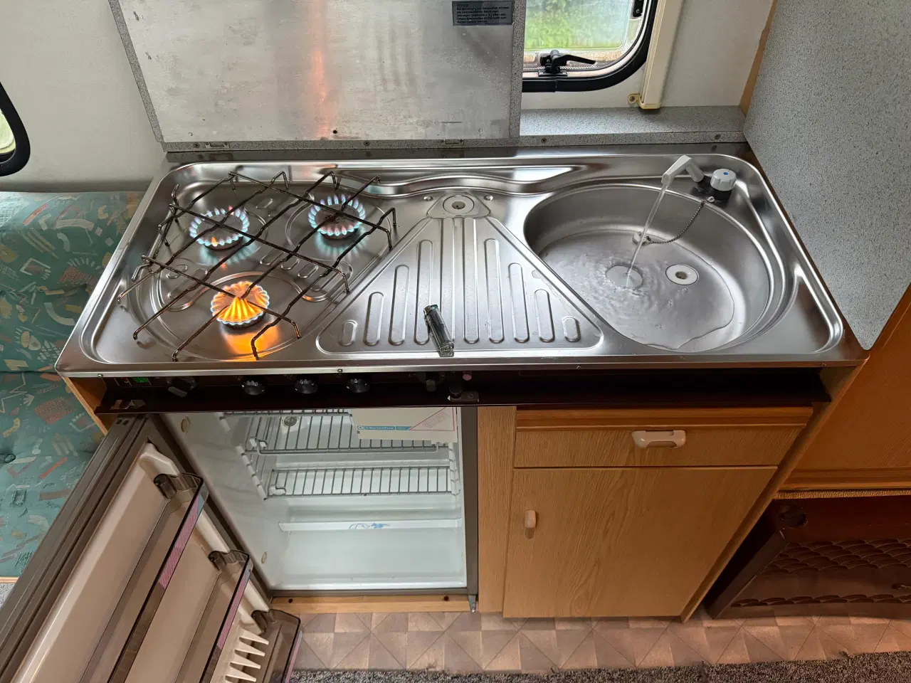 Billede 13 - NYSYNET Knaus Sudwind 1993 + fortelt CampOut