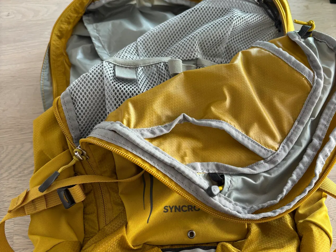Billede 1 - Osprey rygsæk 12 l, fejlkøb er hel ny