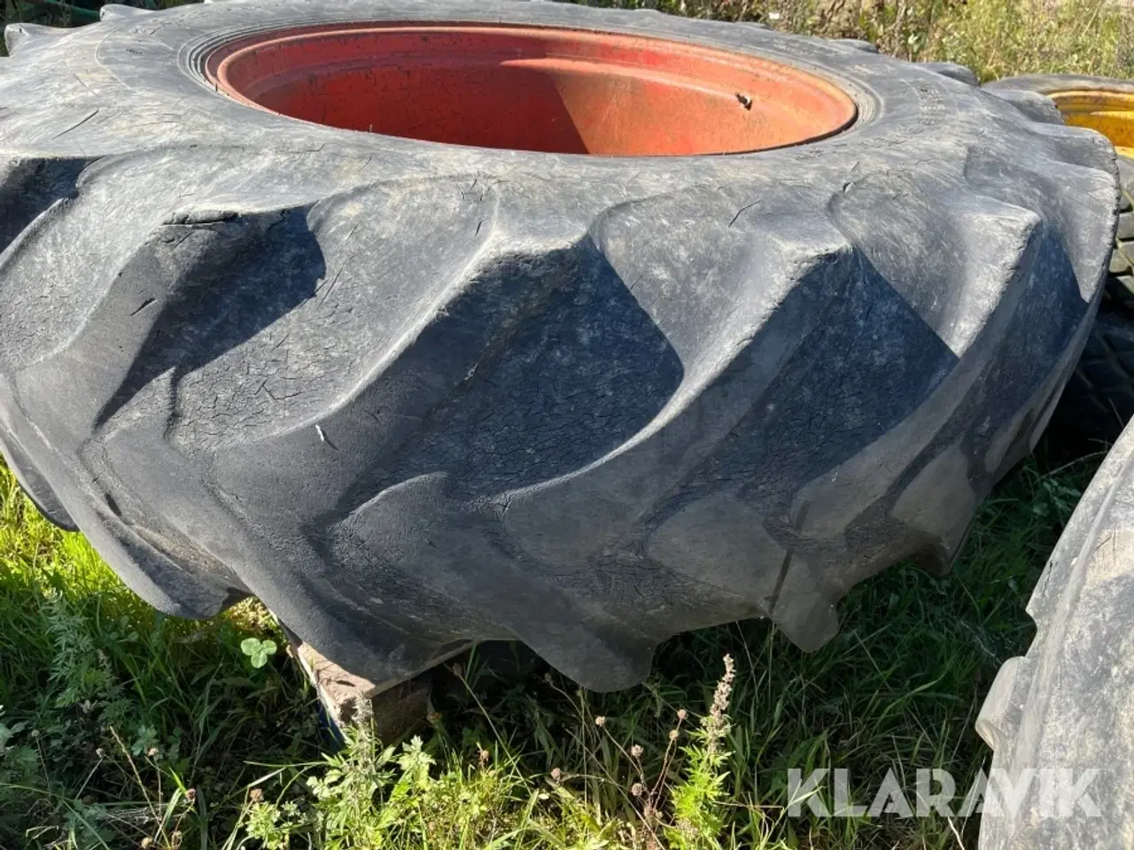 Billede 4 - Landbrugsdæk Michelin/taurus 2 styk