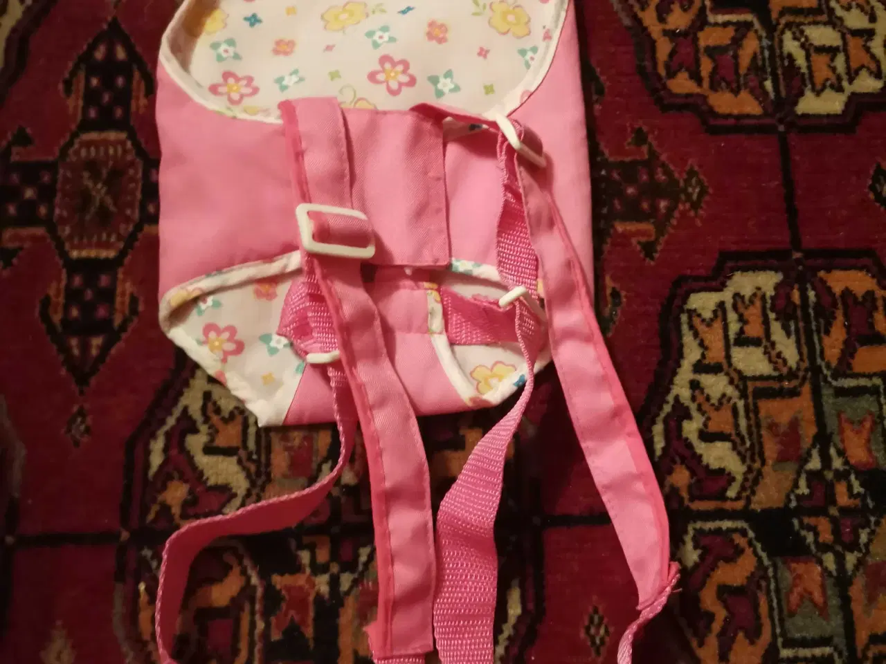 Billede 16 - Josefine sælger ud 10 kr pr stk 🌸 