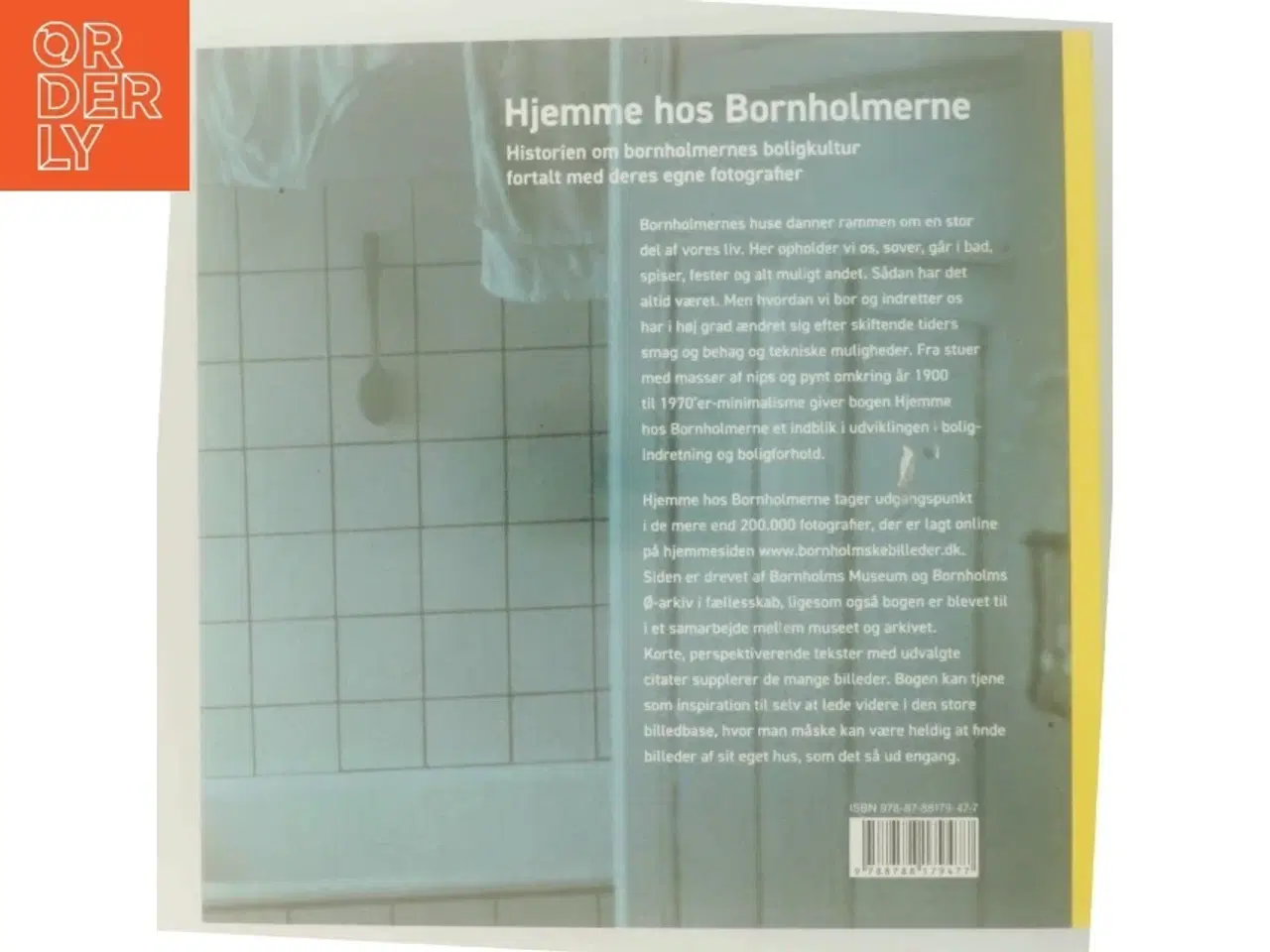 Billede 3 - Hjemme hos Bornholmerne : historien om bornholmernes boligkultur fortalt med deres egne fotografier af Camilla Luise Dahl (Bog)