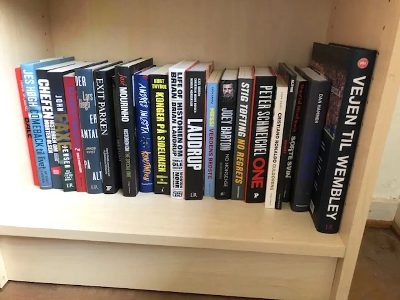 Billede 6 - Selvbiografier, sport, erhverv og mm. 