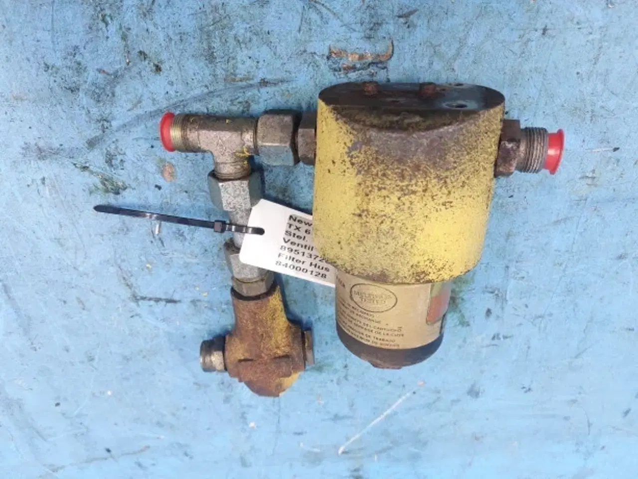 Billede 2 - New Holland TX65 Filter Hus 84000128