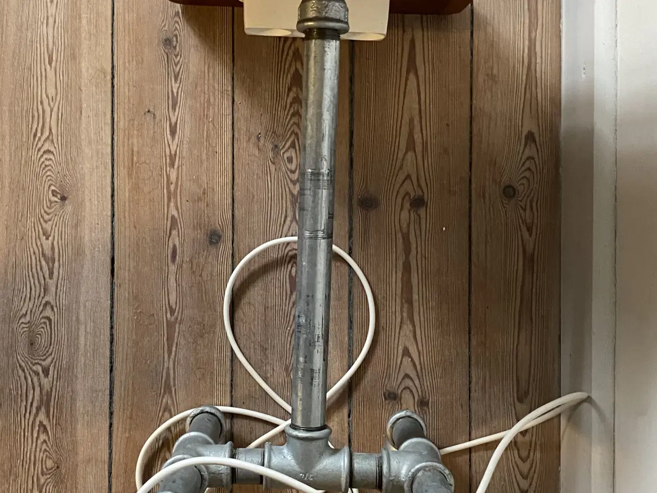 Billede 3 - Lille bord / sengebord