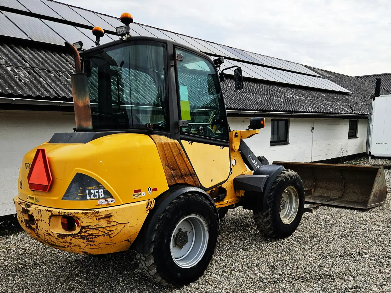 Billede 7 - Volvo L25B / årg. 2006 / 4500 timer / 2 redskaber