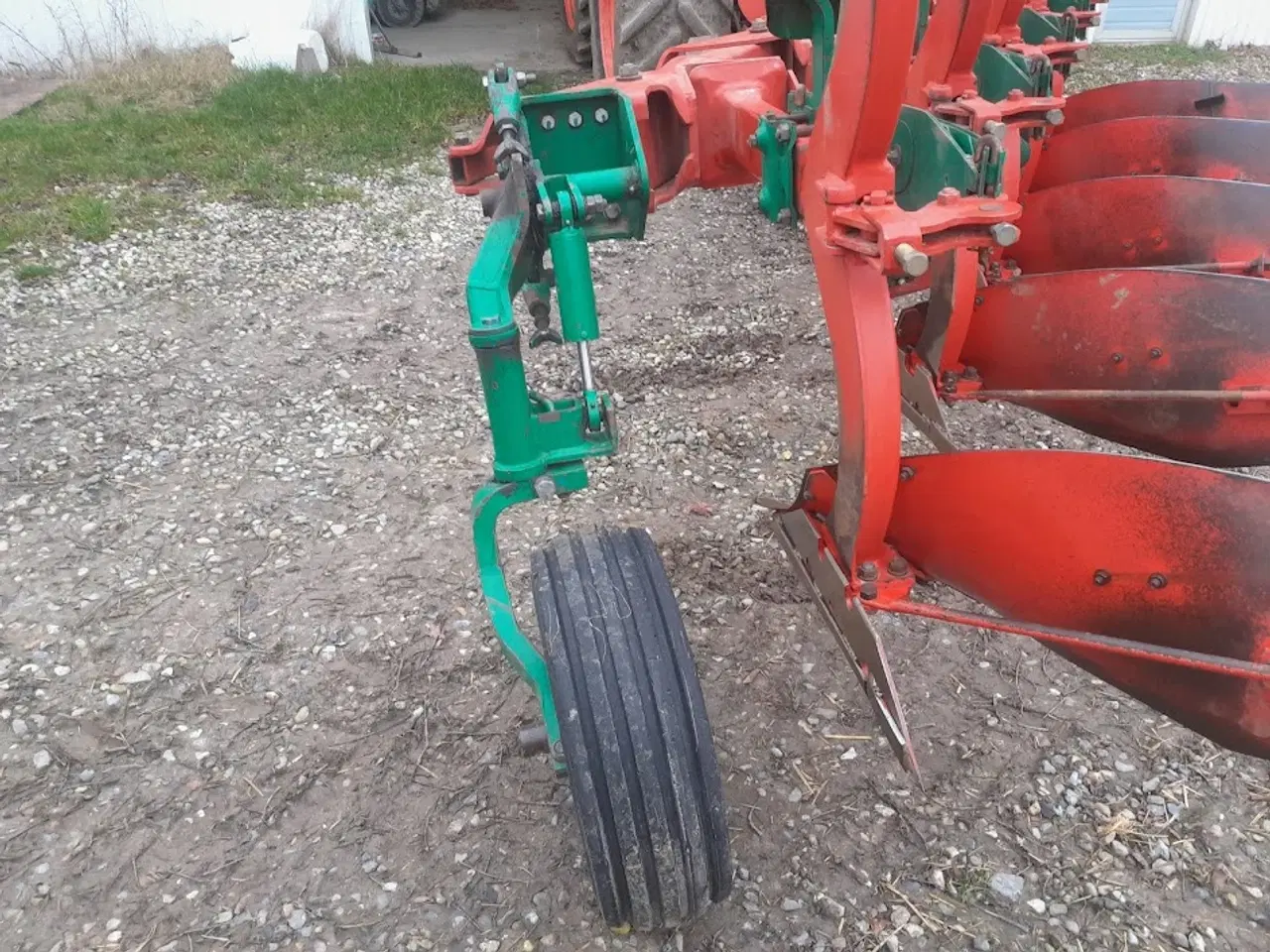 Billede 6 - 5 furet Kverneland vende plov EG 85 Krop 28