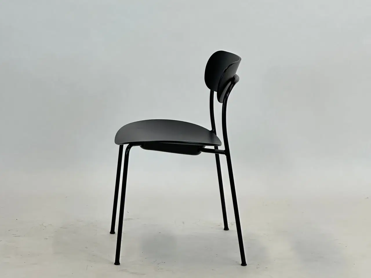 Billede 4 - &tradition Pavilion AV1 Stol – Sort