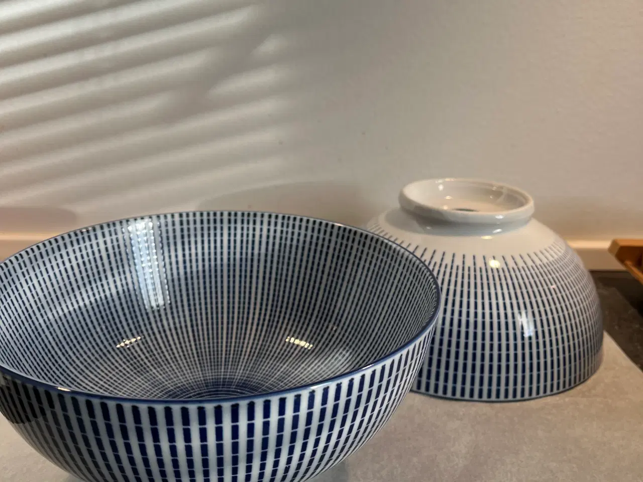 Billede 2 - 2 Skåle med Tokusa Design