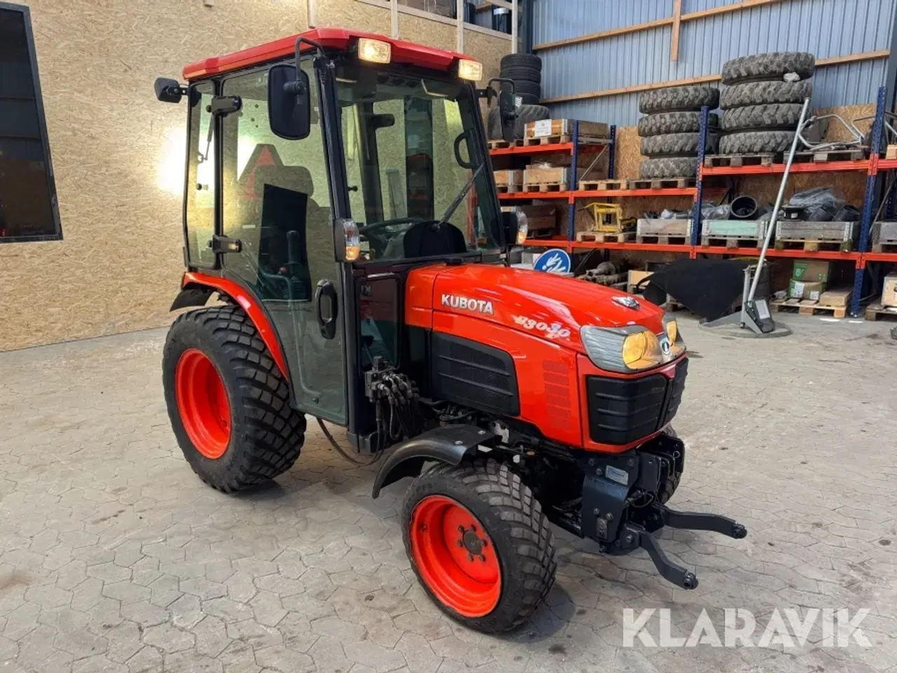 Billede 3 - Traktor Kubota B3030-HST/Cab