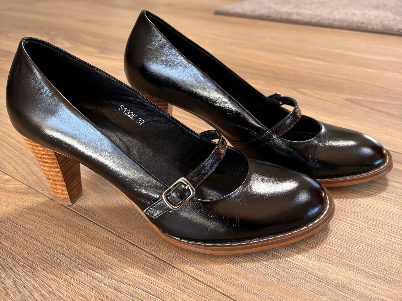 Billede 2 - Sofie Schnoor sko