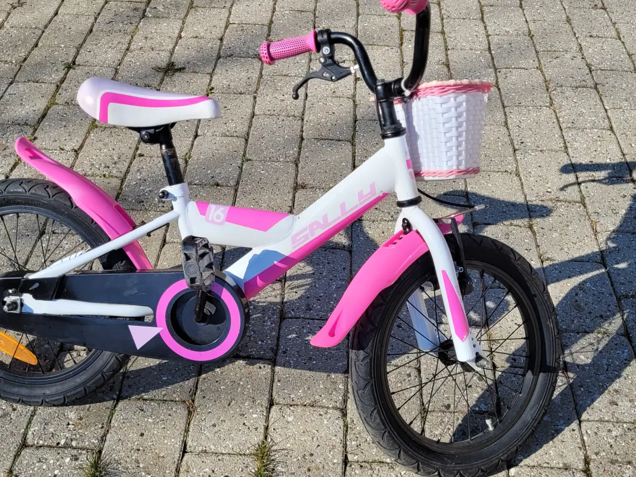 Billede 2 - Børne cykel Sally 16"
