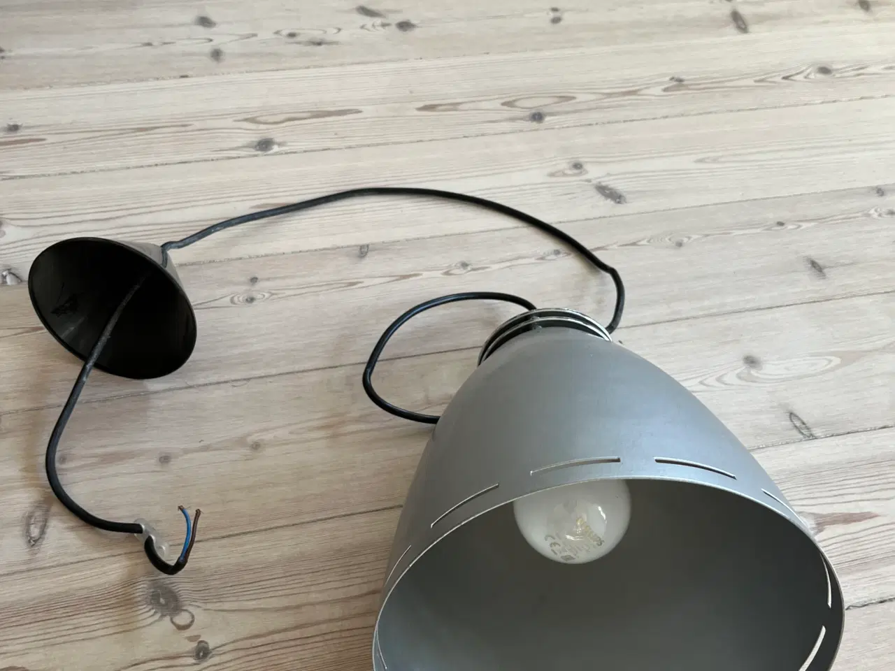 Billede 2 - Lampe