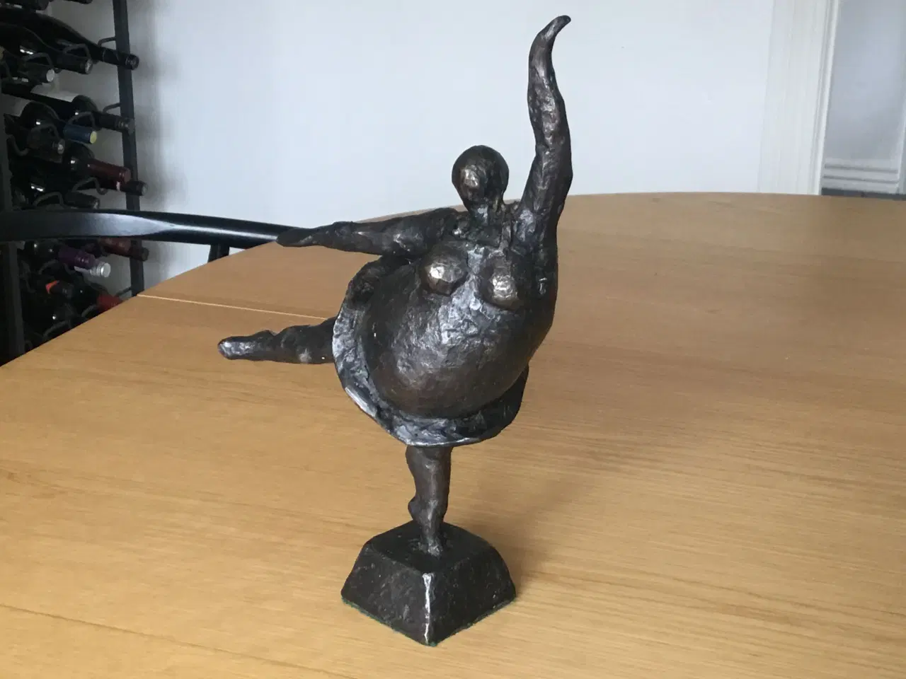 Billede 1 - Kvinde skulptur