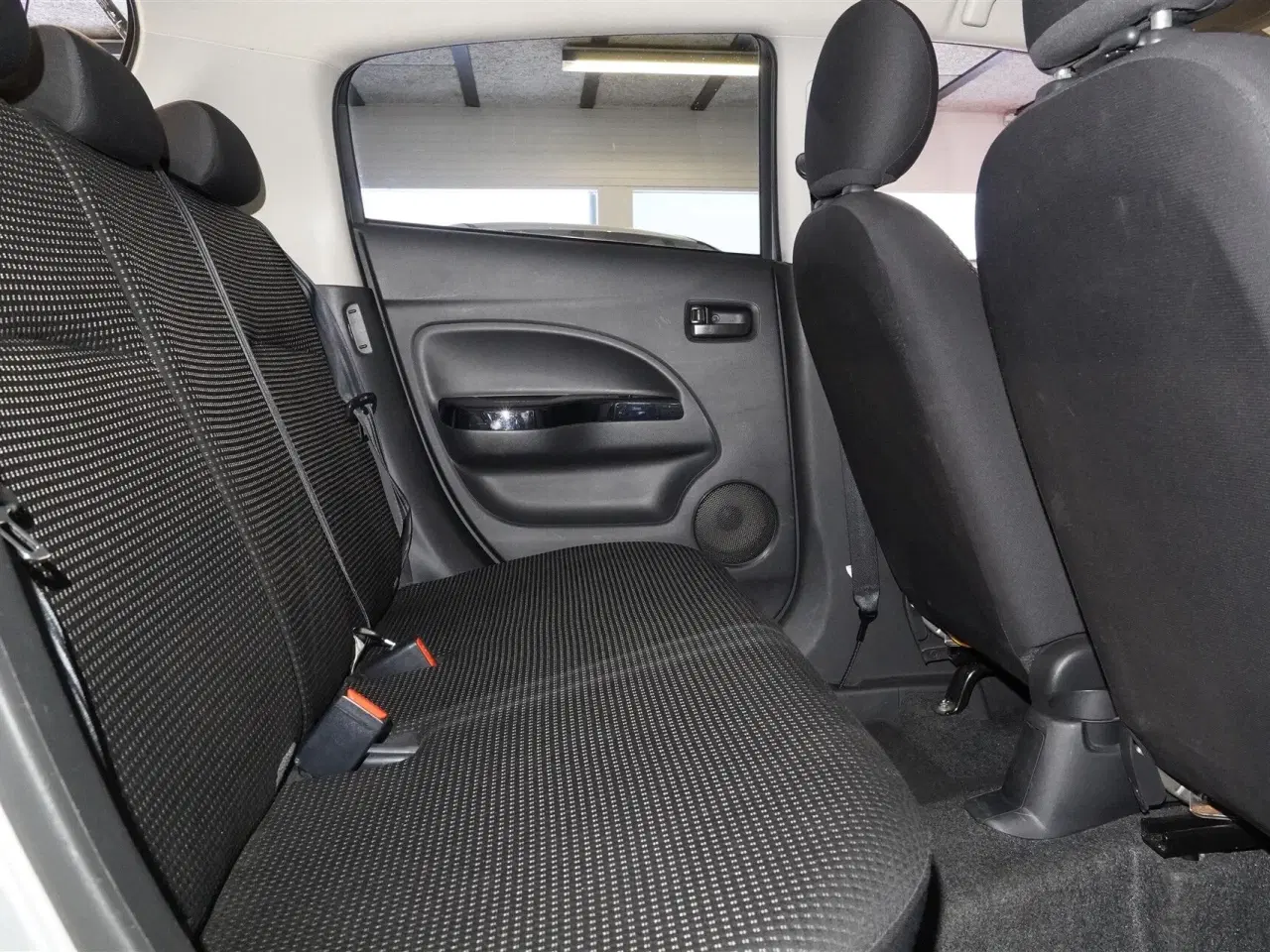 Billede 10 - Mitsubishi Space Star 1,2 Inbeat 80HK 5d