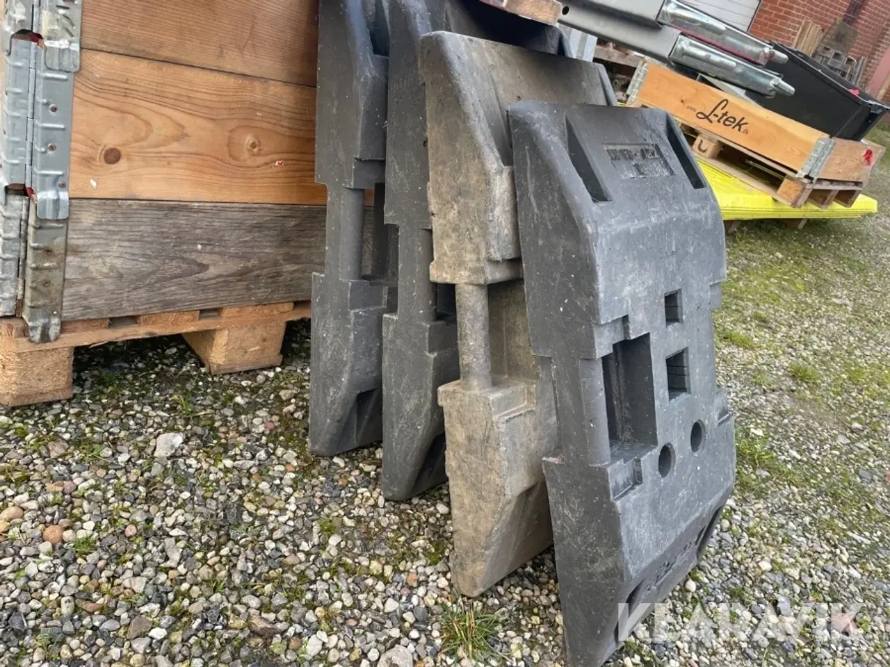 Billede 7 - Diverse afspærringer og skilte