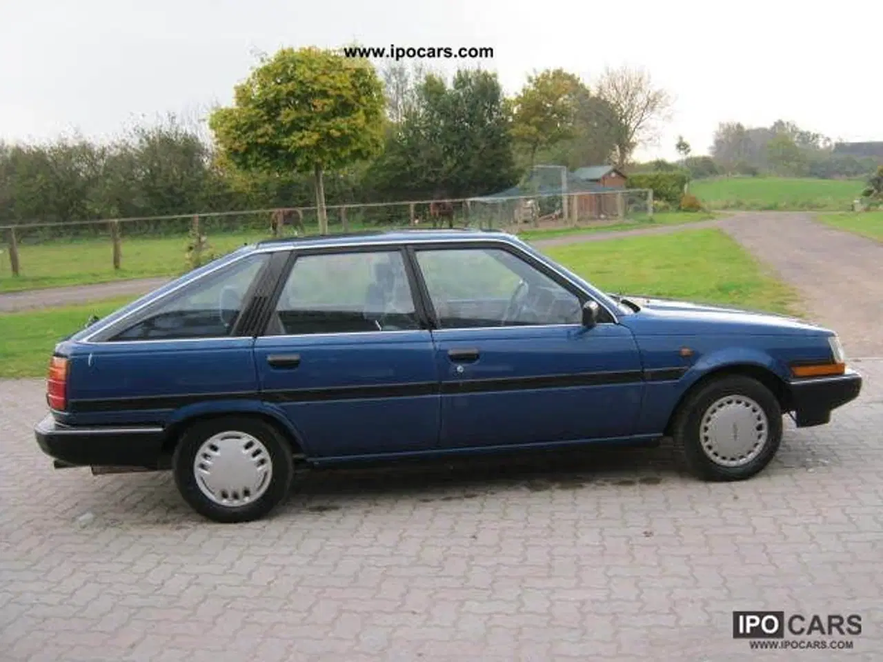 Billede 1 - toyota carina2