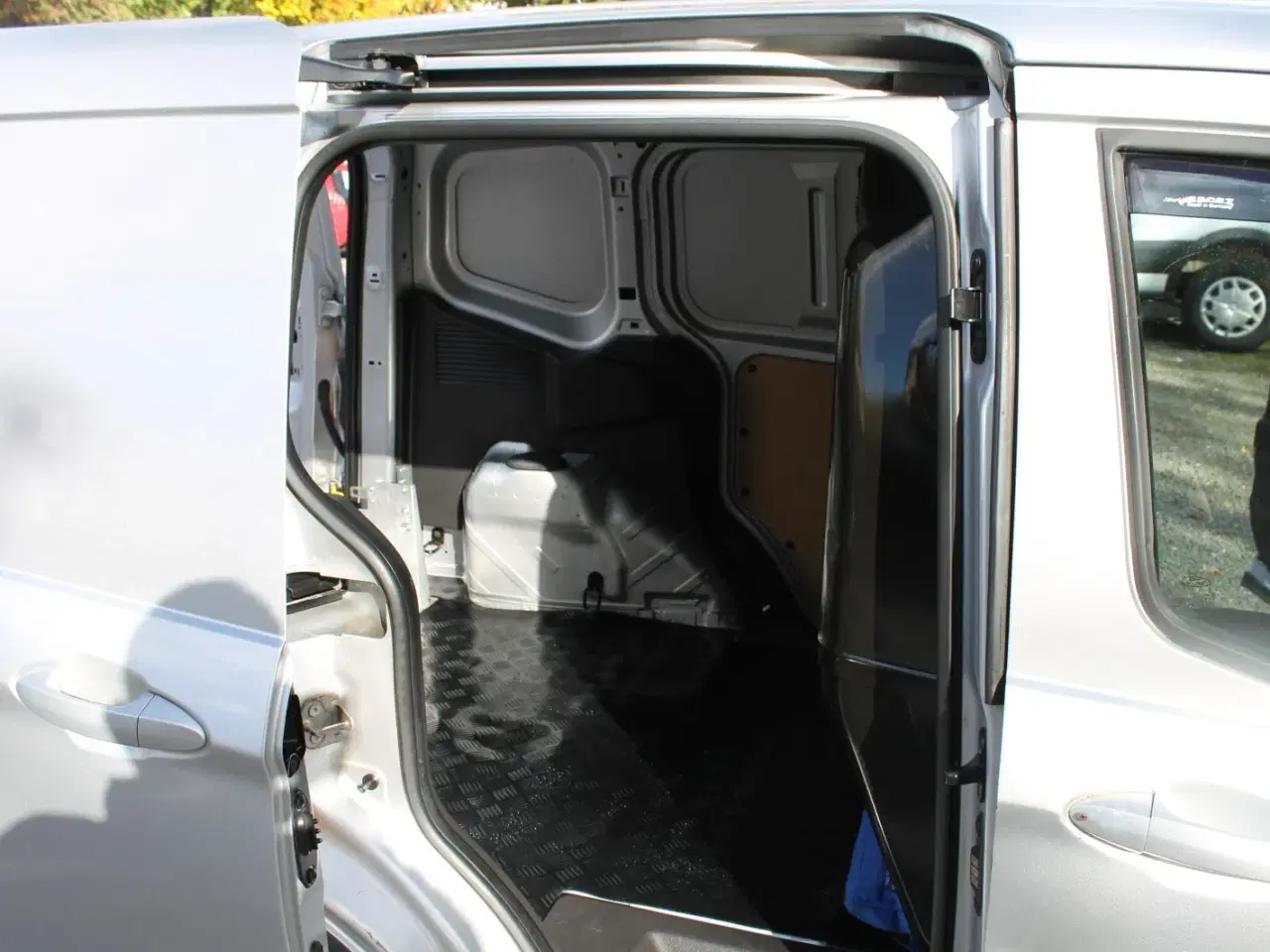 Billede 6 - Ford Transit Courier 1,5 TDCi 75 Trend Van