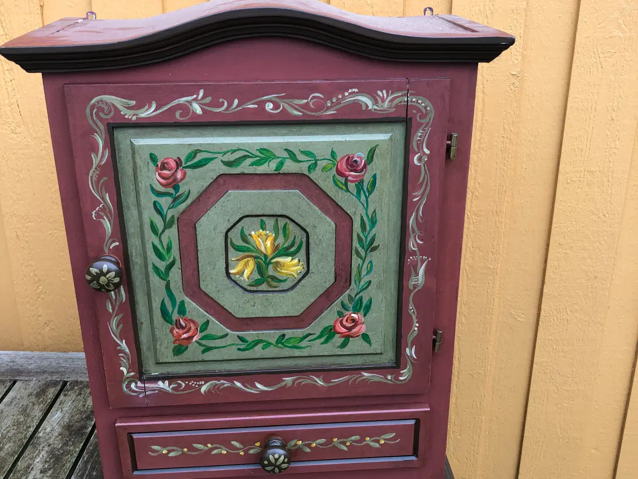 Billede 2 - 4 stk. spisestuestole med natur strik mørk blå træ